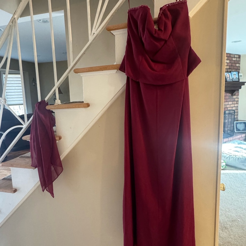 Elegant Burgundy Evening Gown